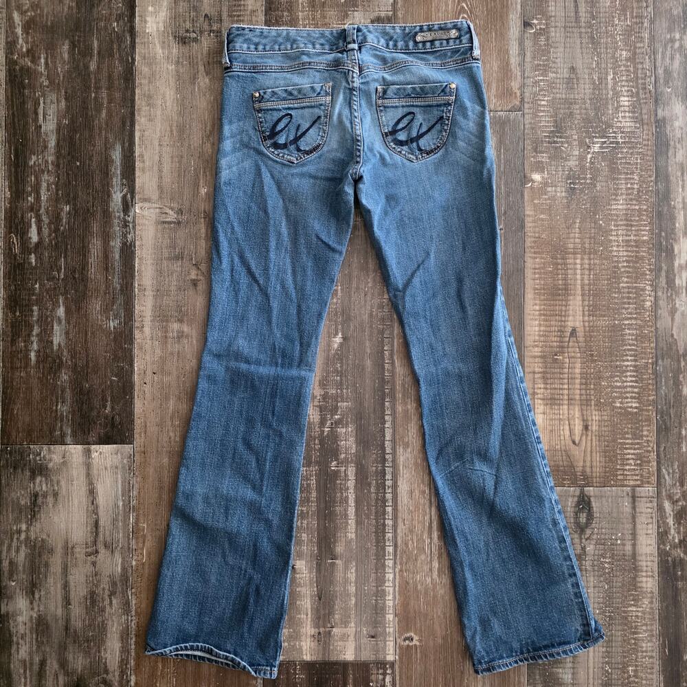 Express Ebroidered Bootcut Low-Rise Jeans Size 2R